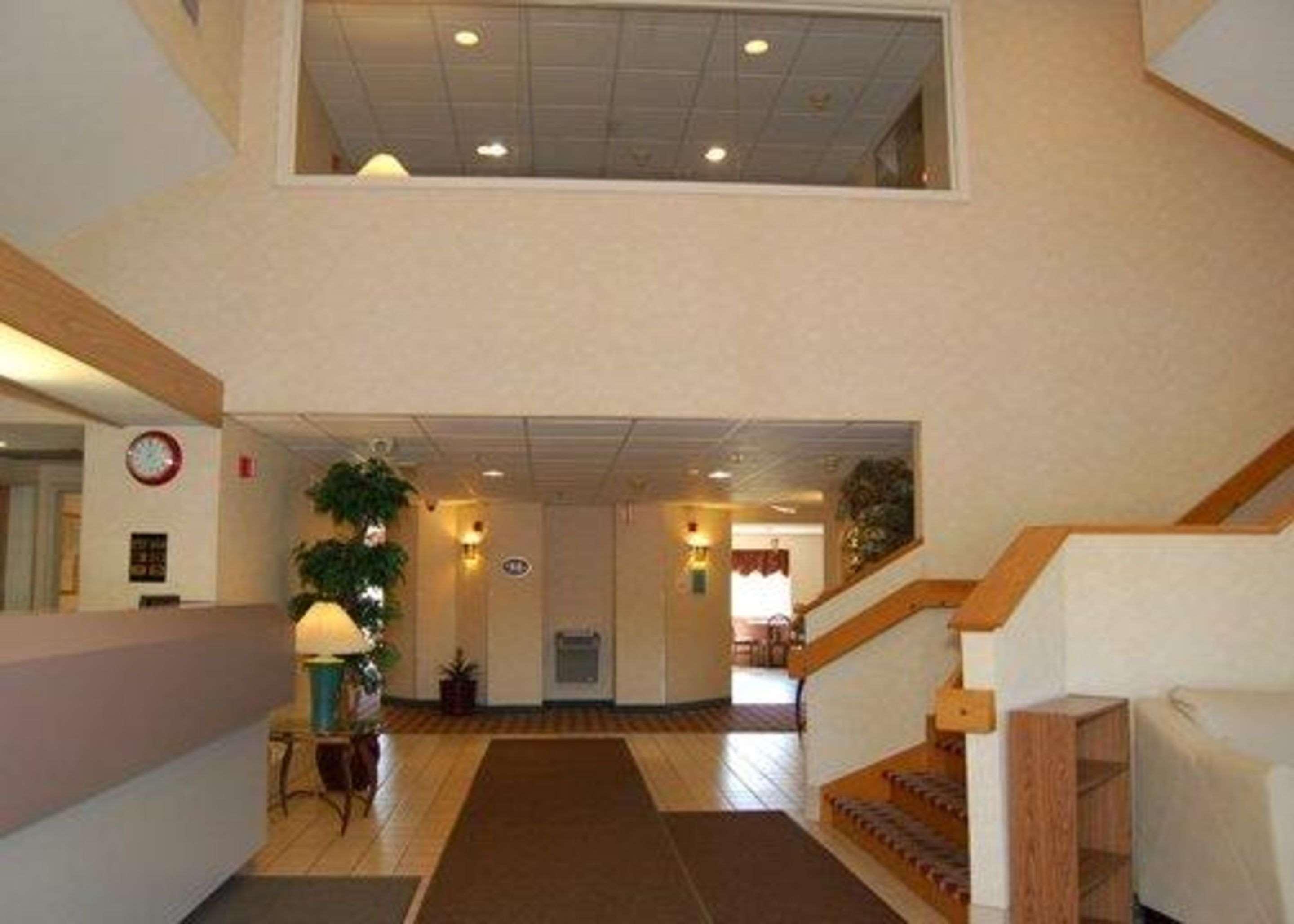 Rodeway Inn Willington North Exterior photo